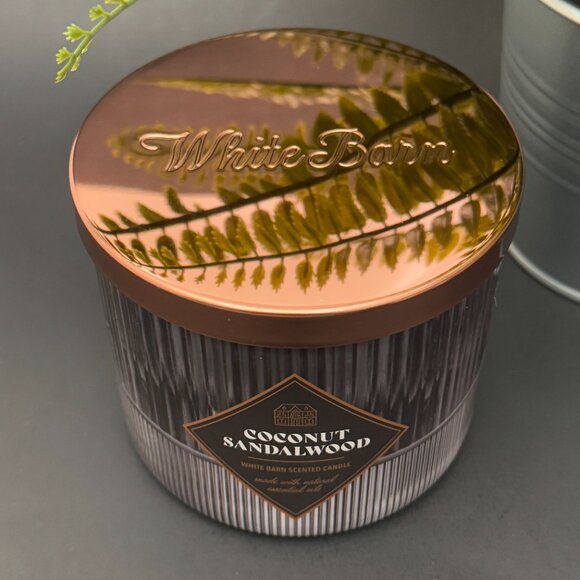 BBW Coconut Sandalwood White Barn Bath & Body Works 3 Wick Candle - Picture 4 of 10